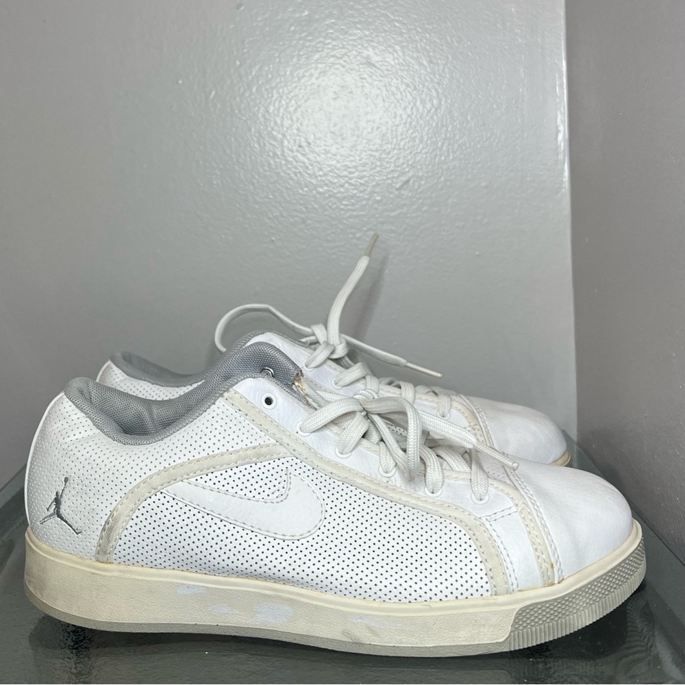 White Jordan